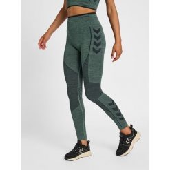 Damskie wysokie legginsy Hummel MT Aly. Czarne legginsy damskie Hummel, l, bez wzorów, z tkaniny. Za 181.50 zł.
