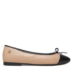Baleriny Tommy Hilfiger. Balerinki damskie Tommy Hilfiger, bez wzorów. Za 429.99 zł.
