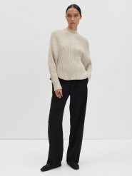 Someday Sweter "Touann" w kolorze beżowym rozmiar: S. Brązowe swetry klasyczne damskie someday., s, ze splotem, bez kołnierzyka. Za 143.99 zł.