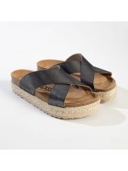 BACKSUN Klapki "Milano" w kolorze khaki rozmiar: 38. Brązowe klapki damskie Backsun, bez wzorów, z otwartym noskiem, bez obcasa, bez zapięcia. Za 127.35 zł.
