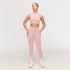 Legginsy damskie fitness bezszwowe Fierce. Czerwone legginsy sportowe damskie GYMBEAM, xs, bez wzorów, z elastanu, z podwyższonym stanem, na fitness i siłownię. Za 110.90 zł.