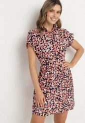 Czarna Taliowana Sukienka z Wiskozą Ozdobiona Paskiem Deysene. Czarne sukienki damskie Born2be, bez wzorów, z wiskozy, eleganckie, bez ramiączek. Za 79.99 zł.