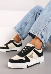 Czarne Sneakersy na Grubej Podeszwie z Geometrycznym Zdobieniem i Cyrkoniami Rexilora. Czarne obuwie sportowe damskie Born2be, z materiału, bez zapięcia. Za 99.99 zł.