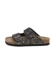 BABUNKERS Family Klapki w kolorze czarnym rozmiar: 39. Czarne klapki damskie BABUNKERS Family, bez wzorów, z otwartym noskiem, bez obcasa, bez zapięcia. Za 130.99 zł.