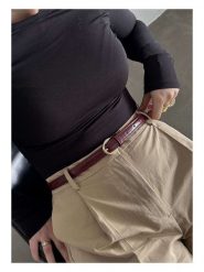 Lucky Bees Pasek w kolorze bordowym - dł. 100 cm rozmiar: onesize. Czerwone paski damskie Lucky Bees, bez wzorów, z materiału. Za 96.60 zł.