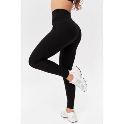 Damskie legginsy sportowe fitness Rough Radical Wellness Long. Czarne legginsy sportowe damskie ROUGH RADICAL, l, bez wzorów, na fitness i siłownię. W wyprzedaży za 161.42 zł.