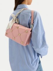 Nine West Torebka EO-Mott Sweet-KS2562-1 Różowy. Czerwone torebki klasyczne damskie Nine West, z materiału, bez dodatków. Za 279.99 zł.