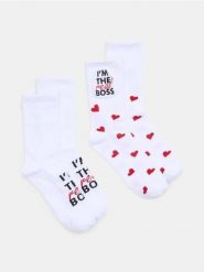 Długie skarpety z motywem walentynkowym 2 pack - biały. Białe skarpetki damskie Sinsay, bez wzorów. Za 12.99 zł.