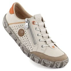 Skórzane półbuty damskie ażurowe beżowe Rieker L0355-61. Brązowe półbuty damskie Rieker, w ażurowe wzory, ze skóry, bez obcasa, bez zapięcia. Za 369.00 zł.