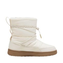 Buty damskie Puma Snowbae Wns. Białe obuwie sportowe damskie Puma, bez zapięcia, do biegania. Za 398.94 zł.