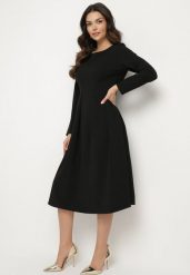 Czarna Elegancka Sukienka Rozkloszowana Temarielis. Czarne sukienki damskie Born2be, bez wzorów, eleganckie, bez ramiączek. W wyprzedaży za 110.49 zł.