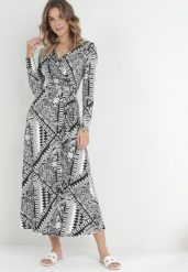 Czarno-Biała Kopertowa Sukienka Maxi w Fantazyjny Print Aldotine. Czarne sukienki damskie Born2be, bez wzorów, z wiskozy, bez ramiączek. W wyprzedaży za 186.99 zł.