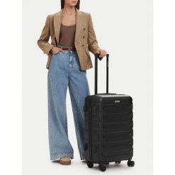 Walizka średnia GINO ROSSI. Czarne walizki Gino Rossi, bez wzorów, średnie. Za 279.99 zł.