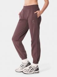 Carpatree Spodnie dresowe "Varsity" w kolorze brązowym rozmiar: L. Brązowe spodnie dresowe damskie Carpatree, l, bez wzorów, z bawełny. Za 123.82 zł.