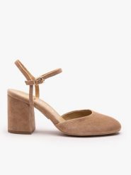 Jasnobrązowe czółenka na słupku. Brązowe czółenka damskie Ryłko, bez wzorów, z gumy, z okrągłym noskiem, bez obcasa, na słupku. Za 399.99 zł.