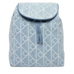 Plecak Calvin Klein. Niebieskie plecaki Calvin Klein, bez wzorów, z denimu. Za 529.99 zł.