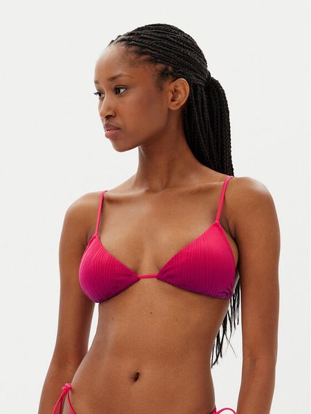 Chantelle Góra od bikini C12VQF Fioletowy. Fioletowe bikini Chantelle, bez wzorów, z syntetyku. Za 299.99 zł.