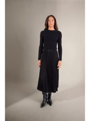 Perfect Cashmere Kaszmirowy sweter w kolorze czarnym rozmiar: M. Czarne swetry klasyczne damskie Perfect Cashmere, m, z kaszmiru, bez kołnierzyka. Za 326.99 zł.