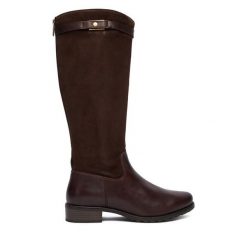 Kozaki Josef Seibel. Brązowe kozaki damskie Josef Seibel, bez obcasa, na płaskiej podeszwie, bez zapięcia. Za 519.99 zł.
