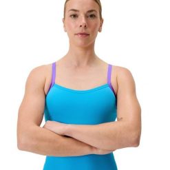 Strój kąpielowy damski Speedo Fl Solid Flyback 2.0 Af. Niebieskie stroje jednoczęściowe Speedo, bez wzorów. Za 279.99 zł.