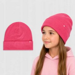 CZAPKA PRZEJŚCIOWA 4F BEANIE UNISEKS DAMSKA ACAPU0739 SS26. Czerwone czapki damskie 4F, bez wzorów. Za 29.99 zł.