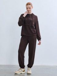 BGN Bluza w kolorze brązowym rozmiar: 34. Brązowe bluzy damskie BGN, bez wzorów, z kapturem. Za 86.99 zł.