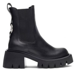 Botki Badura. Czarne botki damskie Badura, bez obcasa, na słupku, bez zapięcia. Za 429.99 zł.