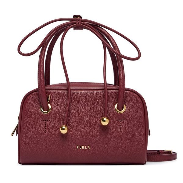 Torebka Furla. Czerwone torebki klasyczne damskie Furla, bez dodatków. Za 1,169.00 zł.