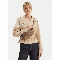 Nerka Guess. Brązowe nerki i saszetki damskie Guess, z aplikacjami. Za 549.99 zł.