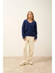 Just Cashmere Kaszmirowy sweter "Amrita" w kolorze granatowym rozmiar: XL. Niebieskie swetry klasyczne damskie Just Cashmere, xl, z kaszmiru, bez kołnierzyka. Za 869.99 zł.