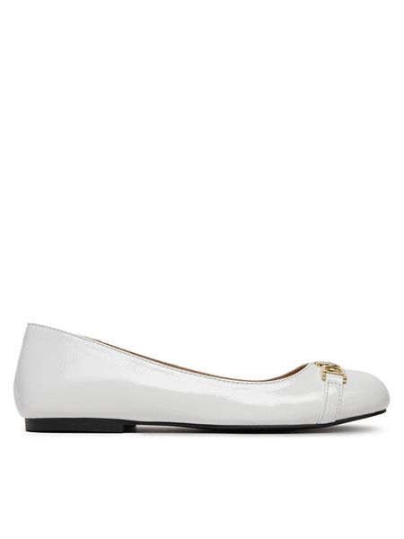LOVE MOSCHINO Baleriny JA11011G1MII0100 Biały. Białe balerinki damskie Love Moschino, bez wzorów, z lakierowanej skóry. Za 449.99 zł.