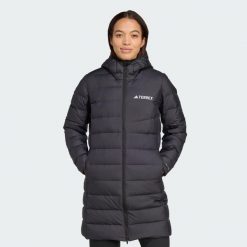 Parka Terrex Multi Light Down Hooded 2.0. Białe parki damskie Adidas, z puchu, bez kaptura. Za 899.00 zł.