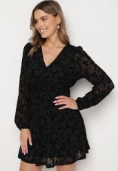 Czarna Siateczkowa Sukienka Vices z Kwiatowym Wzorem z Weluru Erhelia. Czarne sukienki damskie Born2be, bez wzorów, z jeansu, eleganckie, bez ramiączek. Za 129.99 zł.