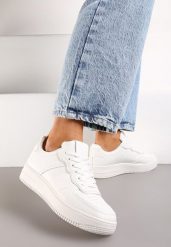 Białe Sneakersy z Ekoskóry ze Sznurowaniem i Grubą Podeszwą Cilittia. Białe obuwie sportowe damskie Born2be, bez zapięcia. Za 44.99 zł.