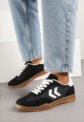 Czarne Sneakersy Typu Kultowe Tenisówki Zdobione Przeszyciami Naporae. Czarne obuwie sportowe damskie Renee, z jeansu, bez zapięcia, tenisowe. Za 79.99 zł.