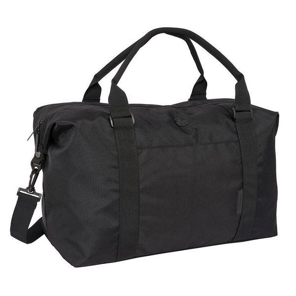 Elegancka torba podróżna klasy premium Barcelony. Czarne torby podróżne FC BARCELONA, bez wzorów, z materiału, duże. Za 306.32 zł.