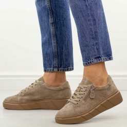 Fango skórzane półbuty damskie na platformie Jezzi 18-18. Zielone półbuty damskie Jezzi, na jesień, bez wzorów, z jeansu, bez obcasa, na platformie, bez zapięcia. Za 249.00 zł.