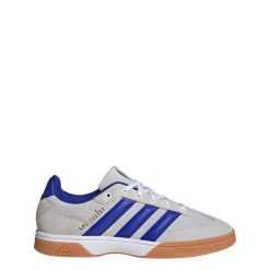 Buty Spezialist Indoor. Białe obuwie sportowe damskie Adidas, bez zapięcia, do biegania. Za 399.00 zł.