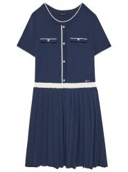 Guess Sukienka dzianinowa J4BK31 Z3M90 Granatowy Regular Fit. Niebieskie sukienki dziewczęce Guess, z aplikacjami, z bawełny, bez ramiączek, proste. Za 199.99 zł.
