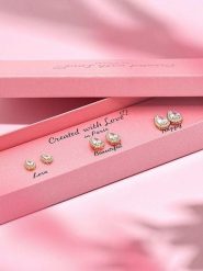 Created with Love 3-częściowy zestaw kolczyków-wkrętek "Desire" z cyrkoniami rozmiar: onesize. Żółte kolczyki damskie Created with Love, z cyrkonią, z mosiądzu. Za 56.99 zł.