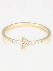DIAMANTA Złoty pierścionek "Phie" z diamentami rozmiar: 52. Żółte pierścionki damskie DIAMANTA, z diamentem, złote. Za 564.95 zł.