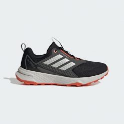 Buty Tracefinder Trail Running. Brązowe obuwie sportowe damskie Adidas, z materiału, bez zapięcia, do biegania. Za 299.00 zł.