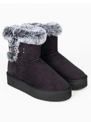 ISLAND BOOT Botki zimowe "Mooseland" w kolorze czarnym rozmiar: 38. Czarne botki damskie Island Boot, na zimę, bez obcasa, bez zapięcia. Za 154.45 zł.