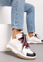 Biało-Czarne Sneakersy Ozdobione Brokatem z Oryginalnym Sznurowaniem Patricie. Białe obuwie sportowe damskie Renee, bez zapięcia. Za 34.99 zł.
