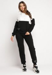 Czarny 2-częściowy Komplet Dresowy z Bluzą i Spodniami Serinna. Czarne bluzy damskie Born2be, m, bez wzorów, z dresówki, z kapturem. Za 179.99 zł.