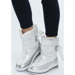 Srebrne Śniegowce Dress On. Szare śniegowce damskie Born2be. Za 119.99 zł.