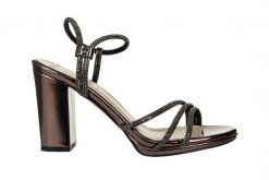 Sandały Bayla-187 587-1705 Platinum 187236, Skóra ekologiczna - 40. Czarne sandały damskie Bayla, z aplikacjami, z materiału, bez obcasa, na obcasie, bez zapięcia. W wyprzedaży za 224.10 zł.