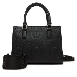 Torebka Valentino. Czarne kuferki damskie Valentino, bez wzorów, bez dodatków. Za 369.99 zł.