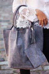 Shopperka skórzana VERA PELLE jasnoszara T49. Szare shopper bag bez wzorów, ze skóry, bez dodatków. Za 208.99 zł.