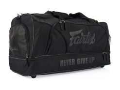 Torba sportowa Fairtex. Czarne torby sportowe FAIRTEX, bez wzorów. Za 369.00 zł.